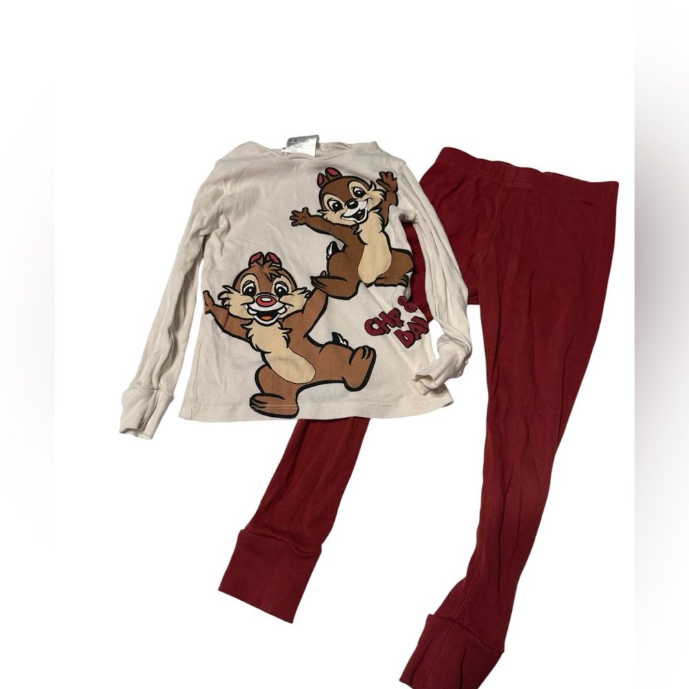 H&M Disney chip & dale pajama outfit size 4Y